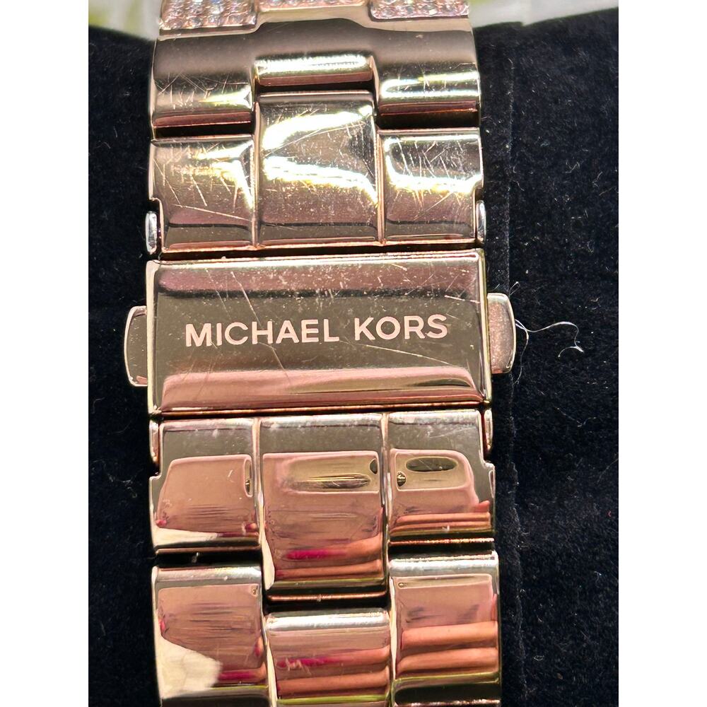 Michael Kors MK6933 Bradshaw Extreme Glitz Rose Gold Pave Chain Link Watch - Picture 6 of 8